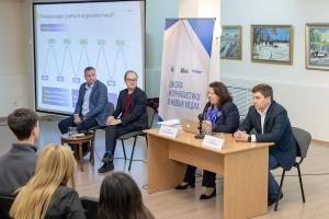 21 октября 2023 года в Астане прошел медиасеминар, организованный Школой журналистики и новых медиа газеты «Комсомольская правда»
