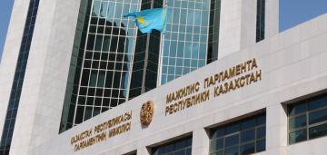 В ноябре в Казахстане ожидается самороспуск Мажилиса