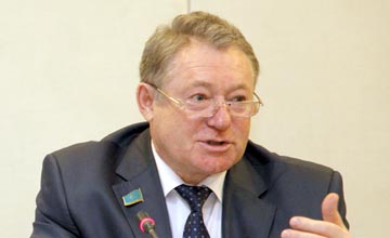 В современной мировой обстановке казахстанская модель межэтнических отношений - более выигрышная