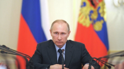 Путин указал доллару на дверь